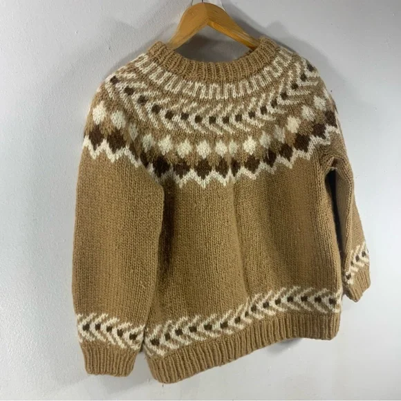 Vintage hand made wool sweater , cardigan fairy - Picture 8 of 11